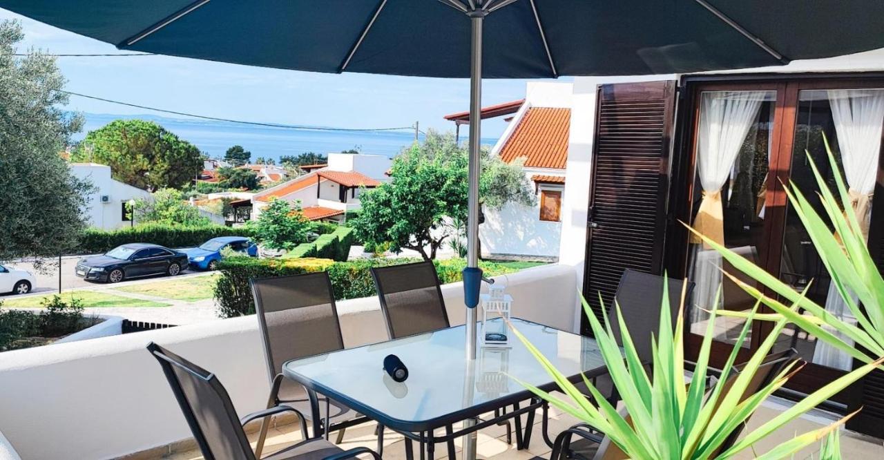 Trikorfo Bungalows Gerakini Exteriör bild