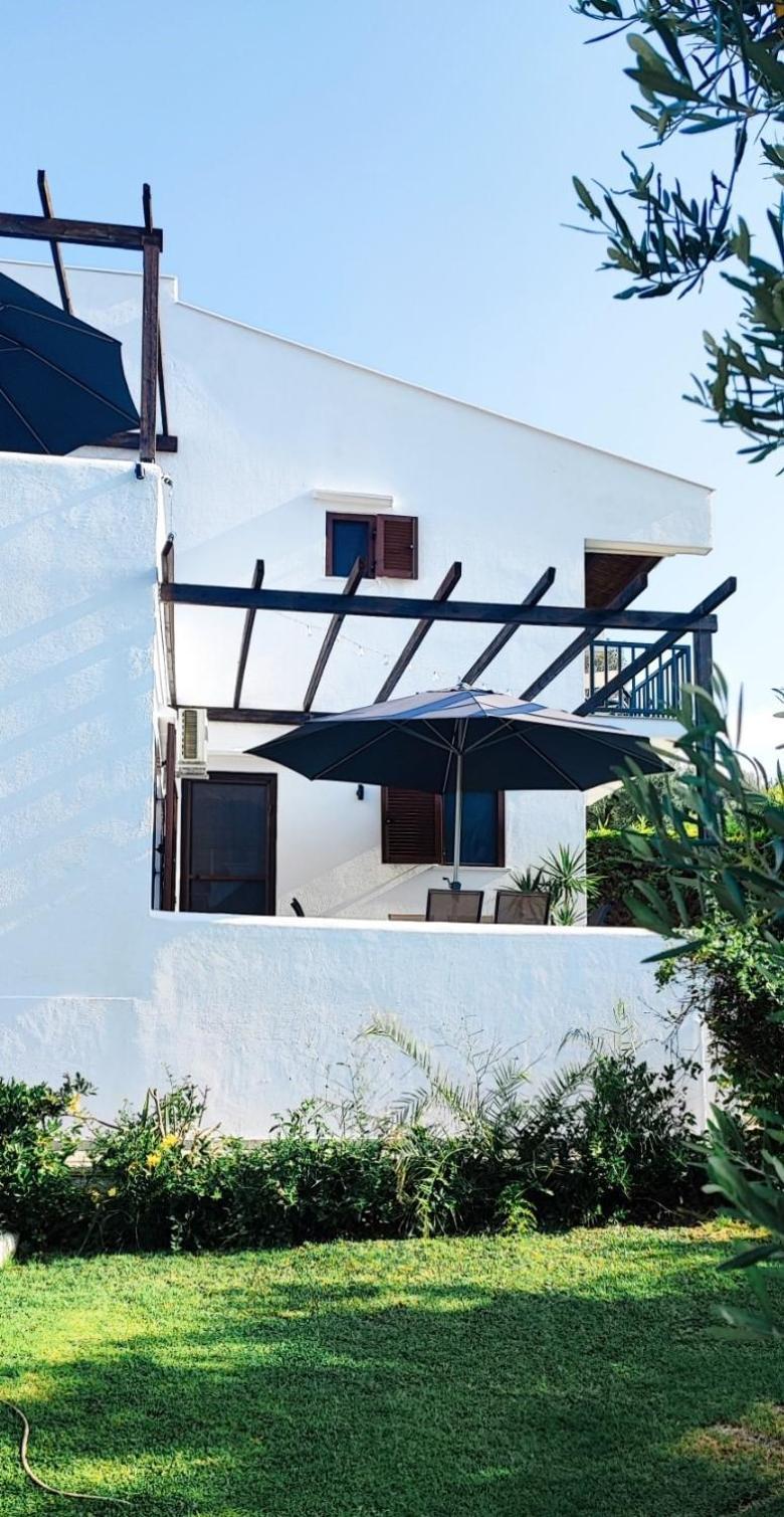 Trikorfo Bungalows Gerakini Exteriör bild